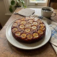 Pastel de plátano preparado por Camila